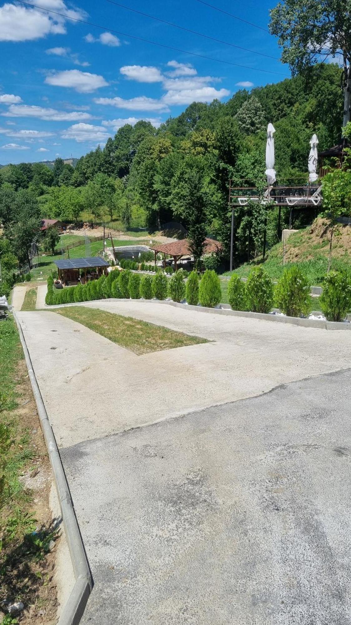 La Maria Si Ioana Apartment Curtea De Arges Exterior photo
